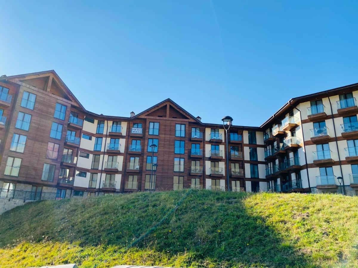 Maisako'S New Gudauri Apartment Exterior photo